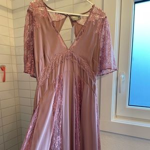 ASOS Maxi Lace Dress in Mauve